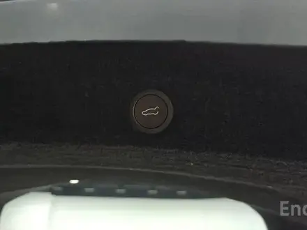 Tesla Model Y 2025 года за 26 700 000 тг. в Алматы – фото 27