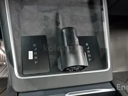 Tesla Model Y 2025 года за 26 700 000 тг. в Алматы – фото 29