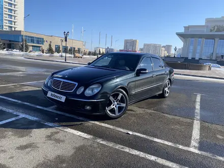 Mercedes-Benz E 320 2003 года за 4 444 000 тг. в Алматы – фото 30