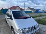 Volkswagen Sharan 1998 года за 2 500 000 тг. в Уральск – фото 3