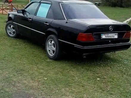 Mercedes-Benz E 230 1992 года за 1 500 000 тг. в Костанай – фото 3