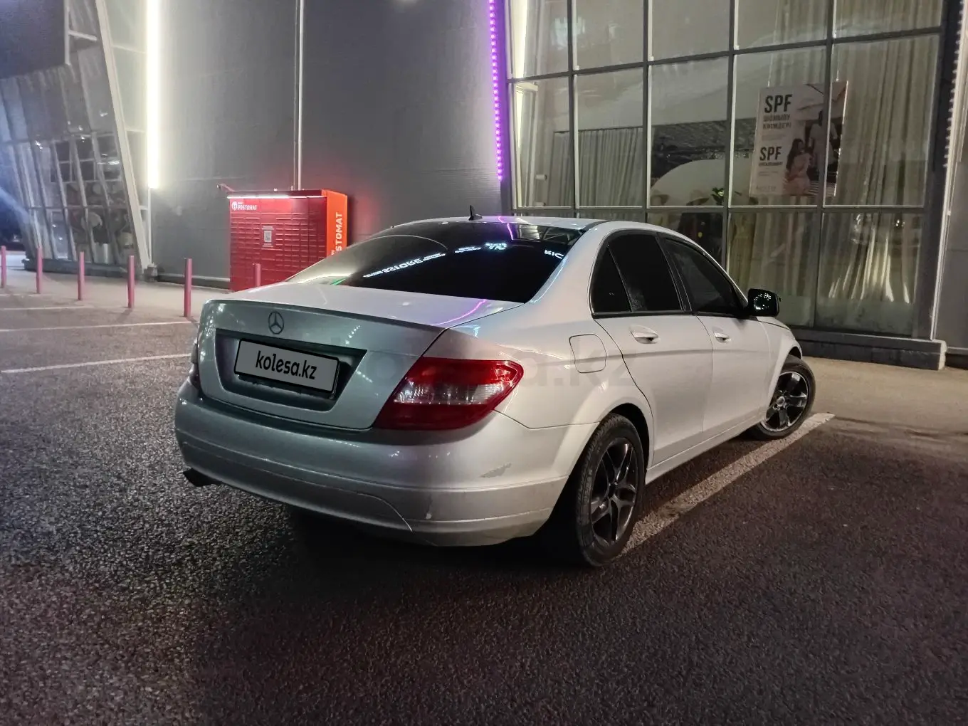 Mercedes-Benz C-Class, 2009