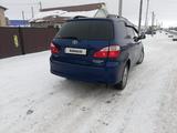 Toyota Avensis Verso 2005 годаfor5 000 000 тг. в Актобе – фото 2
