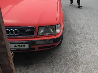 Audi 80