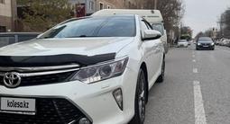 Toyota Camry 2017 года за 12 200 000 тг. в Шымкент – фото 3