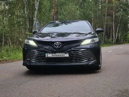 Toyota Camry 2018 года за 13 500 000 тг. в Астана – фото 24