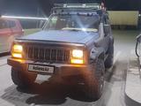 Jeep Cherokee 1994 годаүшін3 200 000 тг. в Актобе