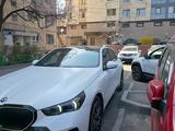 BMW 520 2023 года за 32 000 000 тг. в Алматы – фото 4