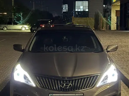 Hyundai Grandeur 2011 года за 8 200 000 тг. в Шымкент – фото 8