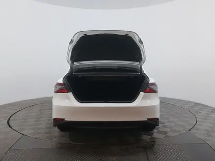Toyota Camry 2022 года за 10 350 000 тг. в Астана – фото 9