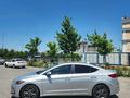 Hyundai Elantra 2018 года за 8 400 000 тг. в Шымкент – фото 6