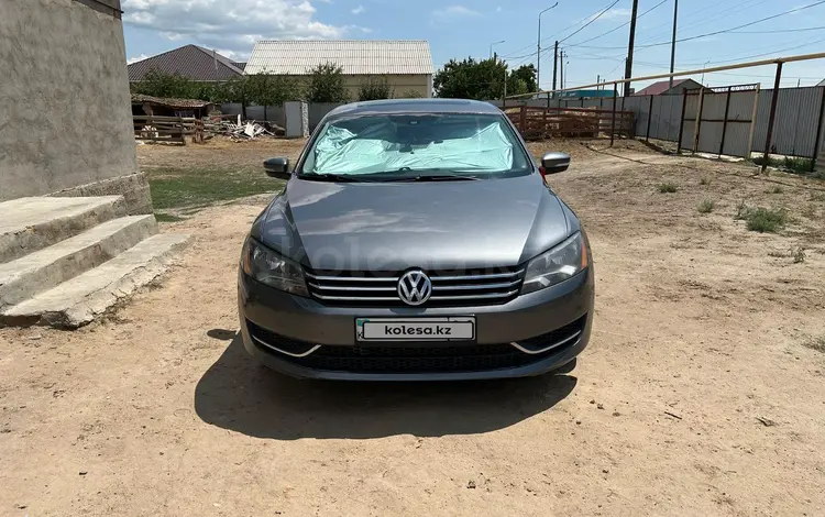 Volkswagen Passat 2014 года за 5 300 000 тг. в Атырау