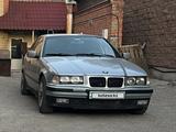 BMW 318 1997 годаүшін1 625 000 тг. в Астана – фото 4