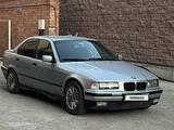 BMW 318 1997 годаүшін1 625 000 тг. в Астана – фото 3