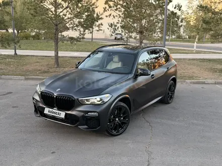 BMW X5 2020 года за 29 999 999 тг. в Астана – фото 3