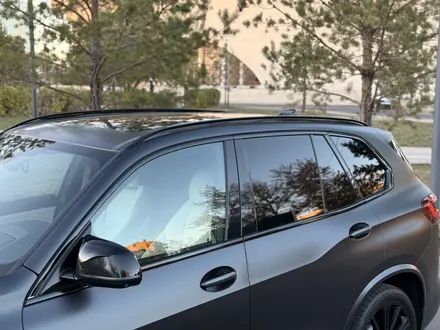 BMW X5 2020 года за 29 999 999 тг. в Астана – фото 12