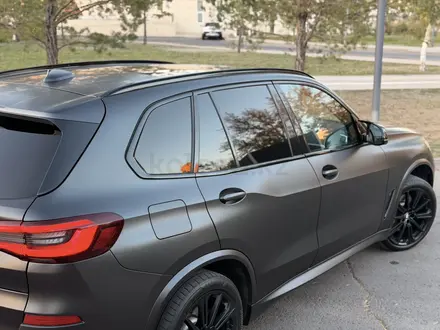 BMW X5 2020 года за 29 999 999 тг. в Астана – фото 29