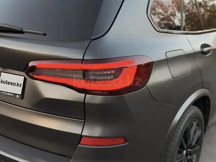 BMW X5 2020 года за 29 999 999 тг. в Астана – фото 30