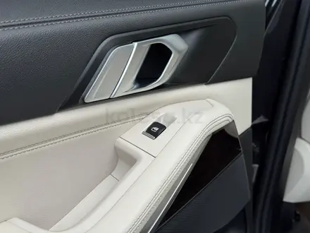 BMW X5 2020 года за 29 999 999 тг. в Астана – фото 49