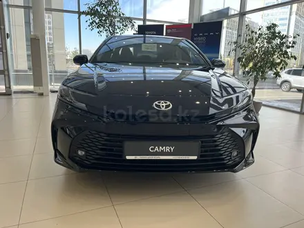 Toyota Camry 2024 года за 18 790 000 тг. в Астана – фото 2