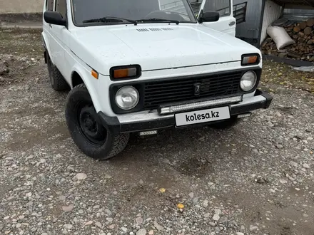 ВАЗ (Lada) Lada 2121 2001 года за 1 300 000 тг. в Кордай – фото 6