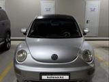 Volkswagen Beetle 2000 года за 2 550 000 тг. в Караганда – фото 2