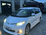 Toyota Estima 2011 года за 8 400 000 тг. в Семей