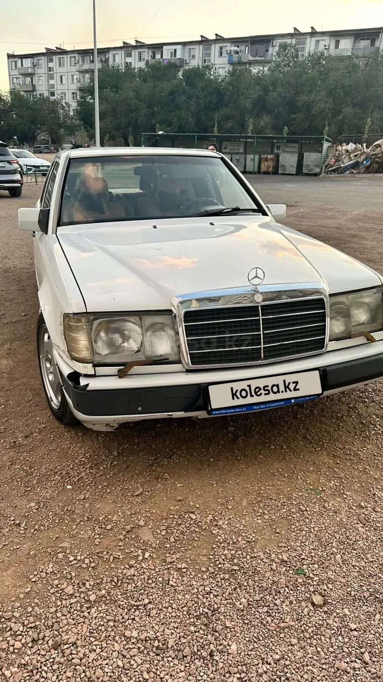 Mercedes-Benz E-Class, 1989