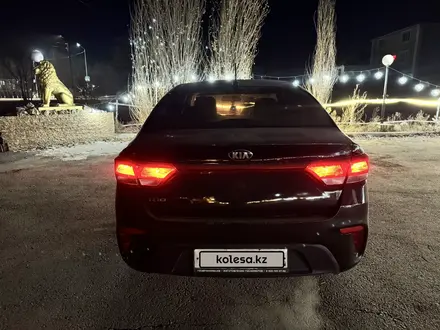 Kia Rio 2019 года за 4 200 000 тг. в Актобе – фото 9