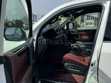 Lexus LX 570 2018 года за 43 700 000 тг. в Астана – фото 11