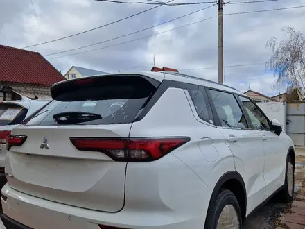 Mitsubishi Outlander 2023 года за 13 800 000 тг. в Павлодар – фото 3