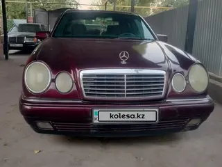 Mercedes-Benz E-Class, 1996