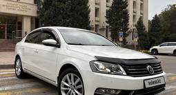 Volkswagen Passat 2014 года за 5 200 000 тг. в Алматы – фото 4