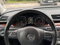 Volkswagen Passat 2014 года за 5 200 000 тг. в Алматы – фото 29