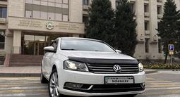 Volkswagen Passat 2014 года за 5 200 000 тг. в Алматы – фото 5