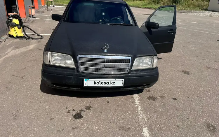 Mercedes-Benz C 180 1993 годаfor1 550 000 тг. в Петропавловск