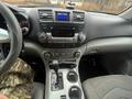 Toyota Highlander 2011 годаfor12 000 000 тг. в Караганда – фото 10