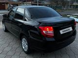 ВАЗ (Lada) Granta 2190 2022 года за 5 400 000 тг. в Атырау – фото 5