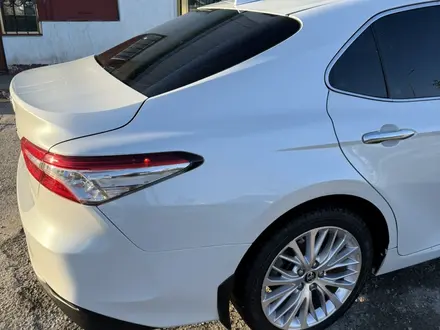 Toyota Camry 2019 года за 12 800 000 тг. в Шымкент – фото 7