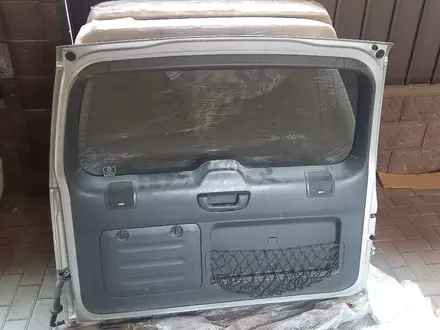 Дверь задняя багажника за 45 000 тг. в Алматы – фото 2