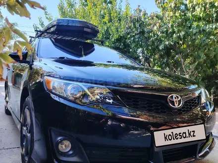 Toyota Camry 2014 года за 7 600 000 тг. в Атырау – фото 6