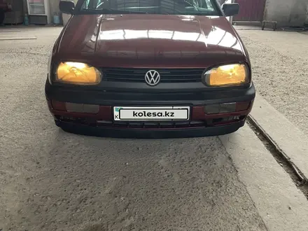 Volkswagen Golf 1993 года за 2 200 000 тг. в Шымкент