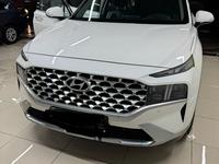 Hyundai Santa Fe 2023 годаfor18 800 000 тг. в Астана