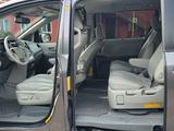 Toyota Sienna 2011 года за 12 200 000 тг. в Алматы – фото 3