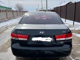 Hyundai Sonata 2005 года за 4 000 000 тг. в Шымкент – фото 2