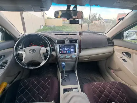 Toyota Camry 2008 года за 4 100 000 тг. в Актобе – фото 7