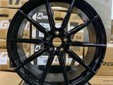 (Разноширокие) FlowForming R20 5x112 66, 45 BLACK за 500 000 тг. в Алматы