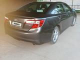 Toyota Camry 2014 года за 6 500 000 тг. в Шымкент – фото 2