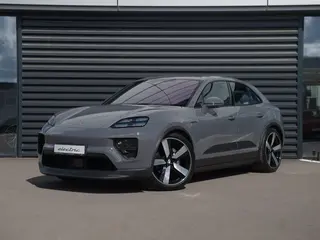 Porsche Macan RWD