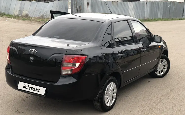 ВАЗ (Lada) Granta 2190 2013 года за 2 950 000 тг. в Астана